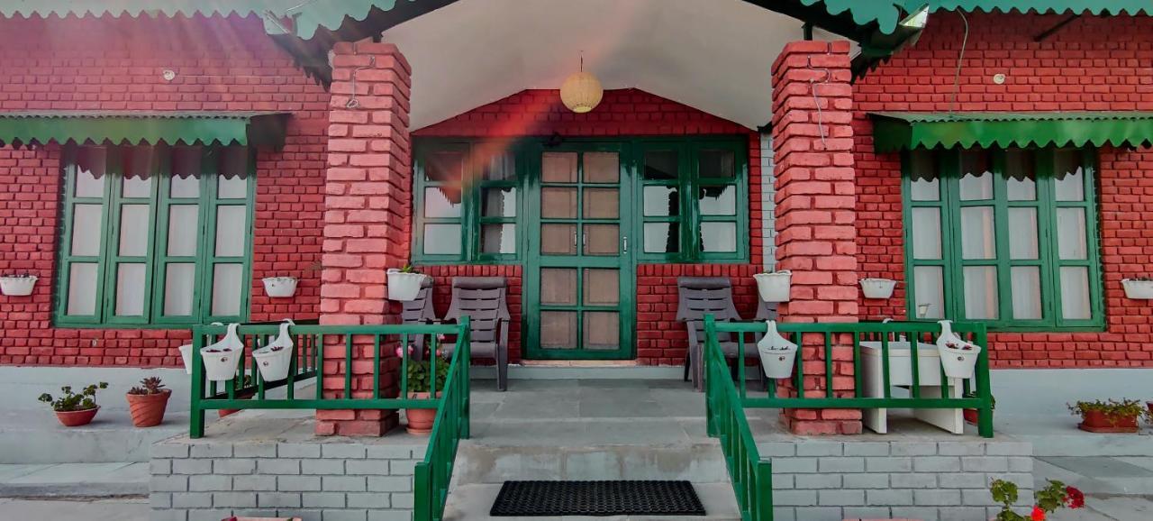 Tehri Retreat Sursingdhar, Near New Tehri & Kanatal, By Himalayan Eco Lodges Exterior photo